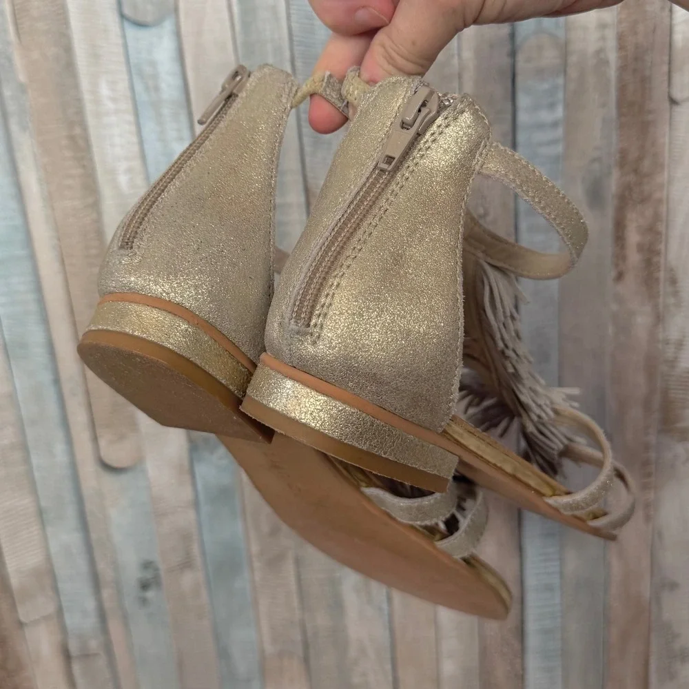 Anthropologie Gold‎ Metallic Leather Fringe Gladiator Sandals Western Boho 8.5